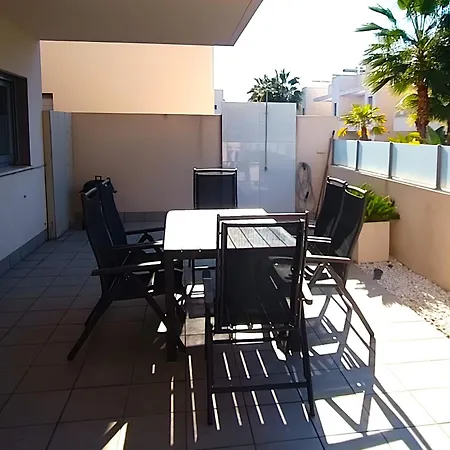 Modern Luxury With Pool & Terrace Pmt01 Appartement