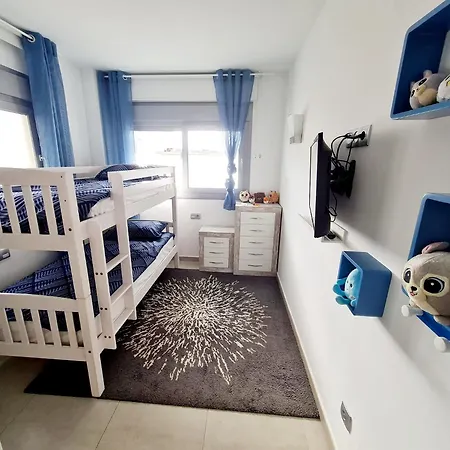 Appartement Modern Luxury With Pool & Terrace Pmt01 *