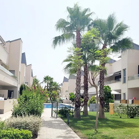 Pmt01 - Modern, Luxury, 3Br, 2 Bath *